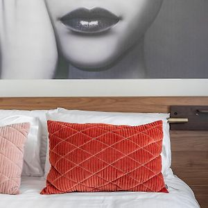 Deluxe Zimmer mit Kingsize-Bett